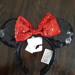 DISNEY EARS 