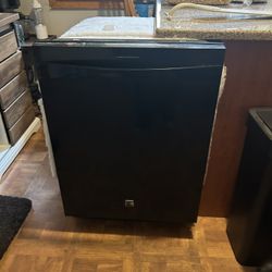 Dishwasher 