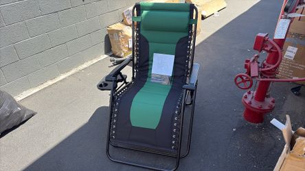Zero gravity chair