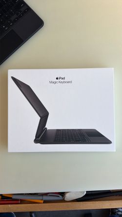 iPad 11-inch Apple Magic Keyboard