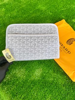 Goyard B*ag White