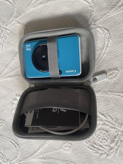 Canon Ivy Cliq Sapphire Blue Silver Case with Manual Like New
