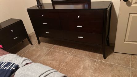Bed room set new