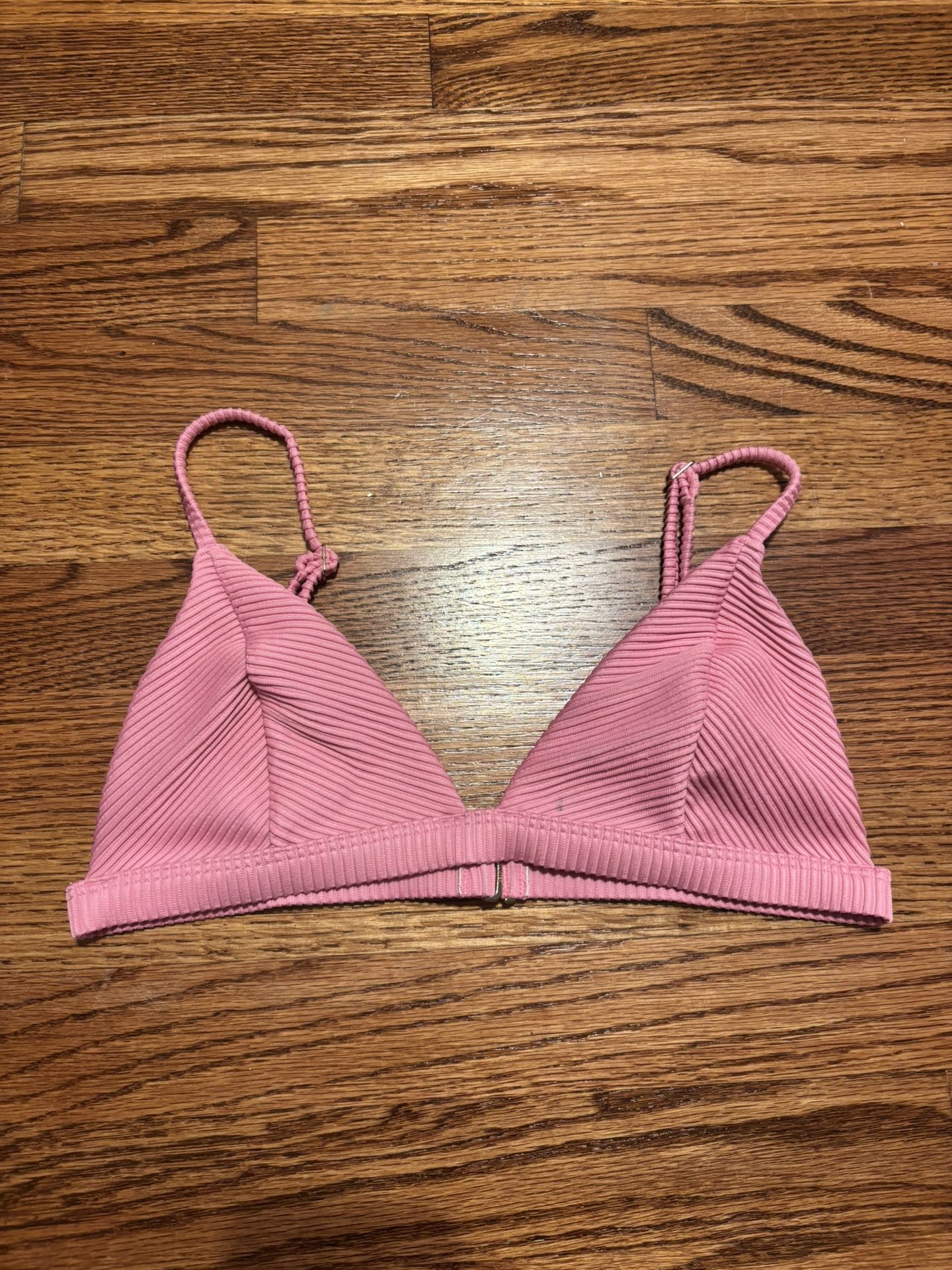 Hollister light pink triangle bikini top – size small