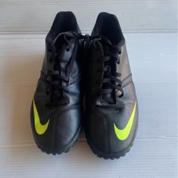 Soccer Nike Size:9.1 For Man