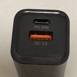 Fast Charger, Apple, Samsung, iPads And More
