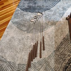 TaylorMade Tour Preferred T-d Iron Set 4,4,5,7,8,9,Pw Dynamic Gold S300