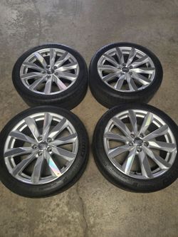 Set. Rines. 18. OEM. Audi. 5x112.