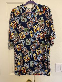 2001 Disney Button Up