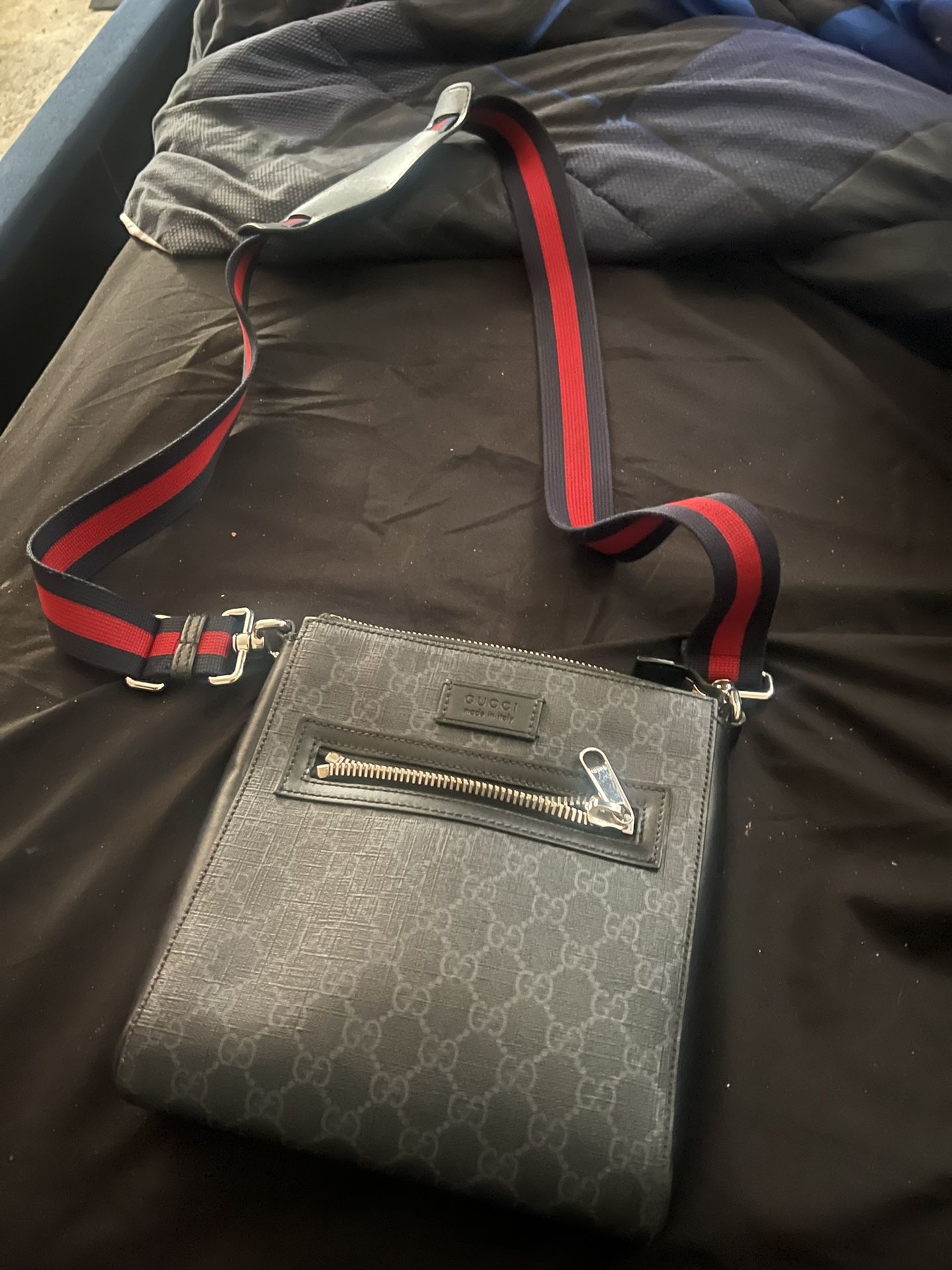 Gucci Messenger Bag