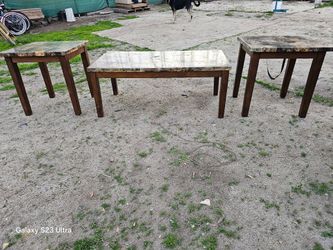 Simple Small Tables With Fancy Marble Top