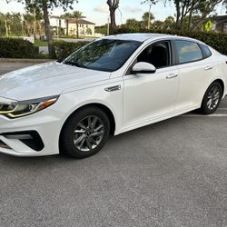 2018 Kia Optima Fe
