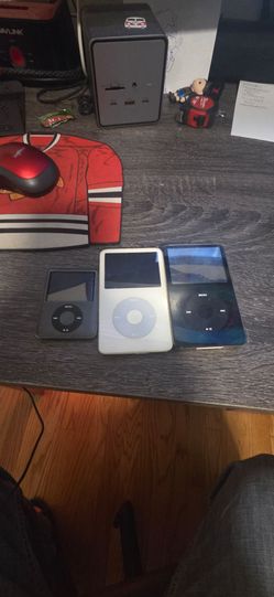 Ipod's  30gb and 8 gb