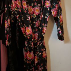 Womens Robe Size XS