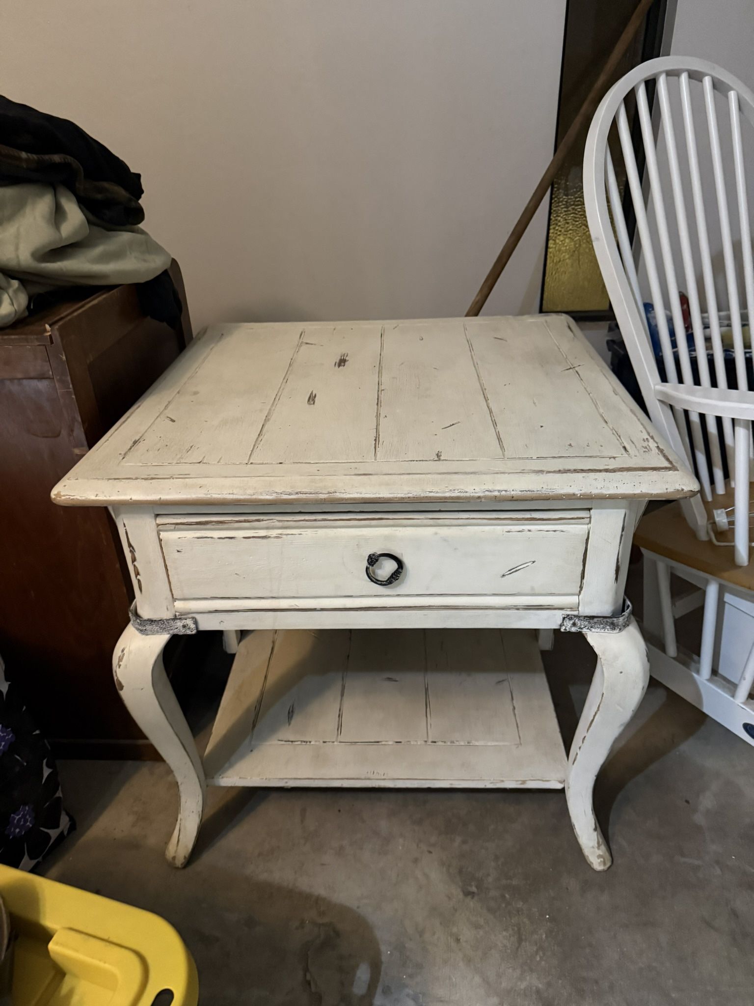 Rustic/Farmhouse end table