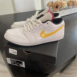 Air Jordan 1 Low Multicolor Size 10.5