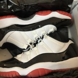 AIR JORDAN 11 RETRO LOW (GS)