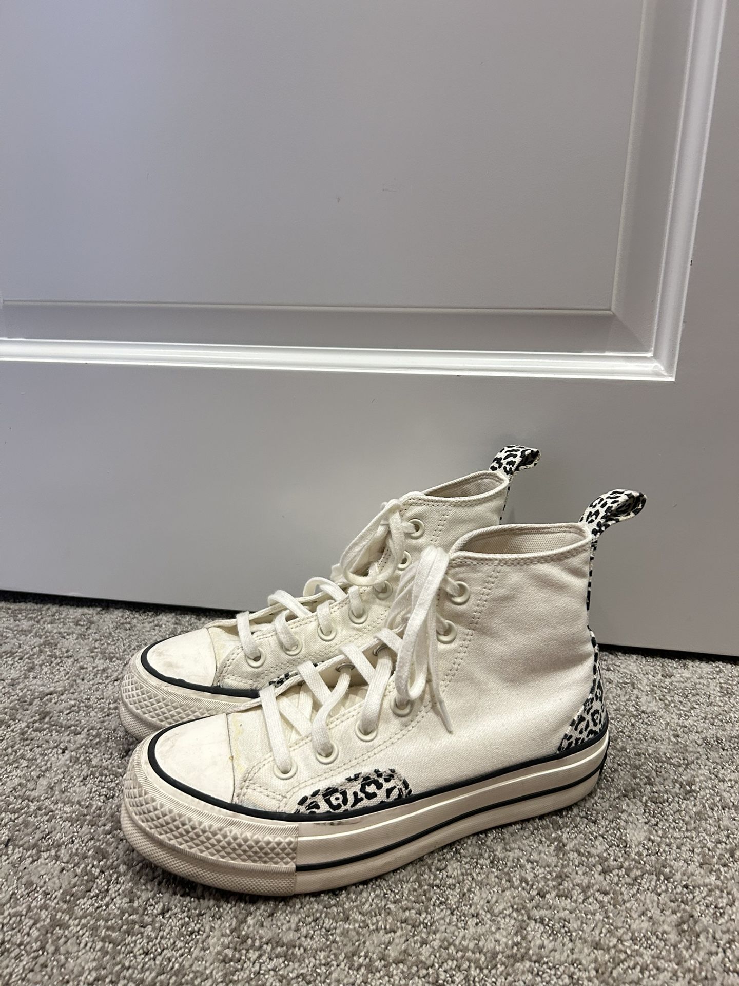 Size 6.5 Platform Converse with Cheetah Print Spots