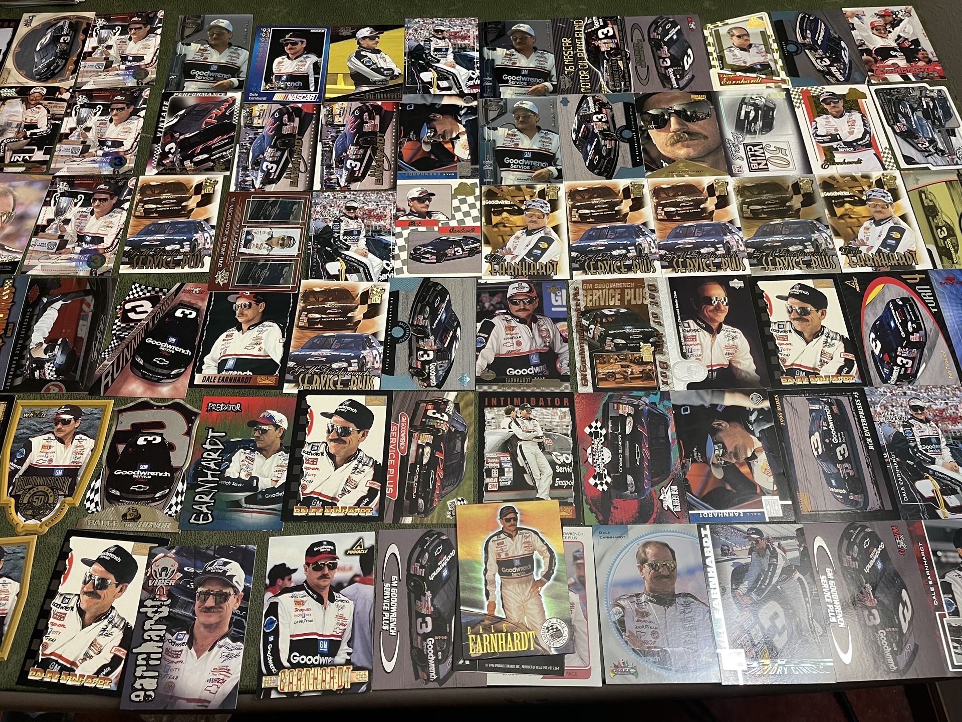 awesome lot of 83 dale earnhardt sr NASCAR Cards