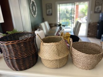 Baskets 