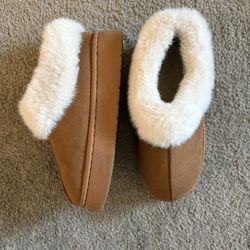 Brown Slippers 