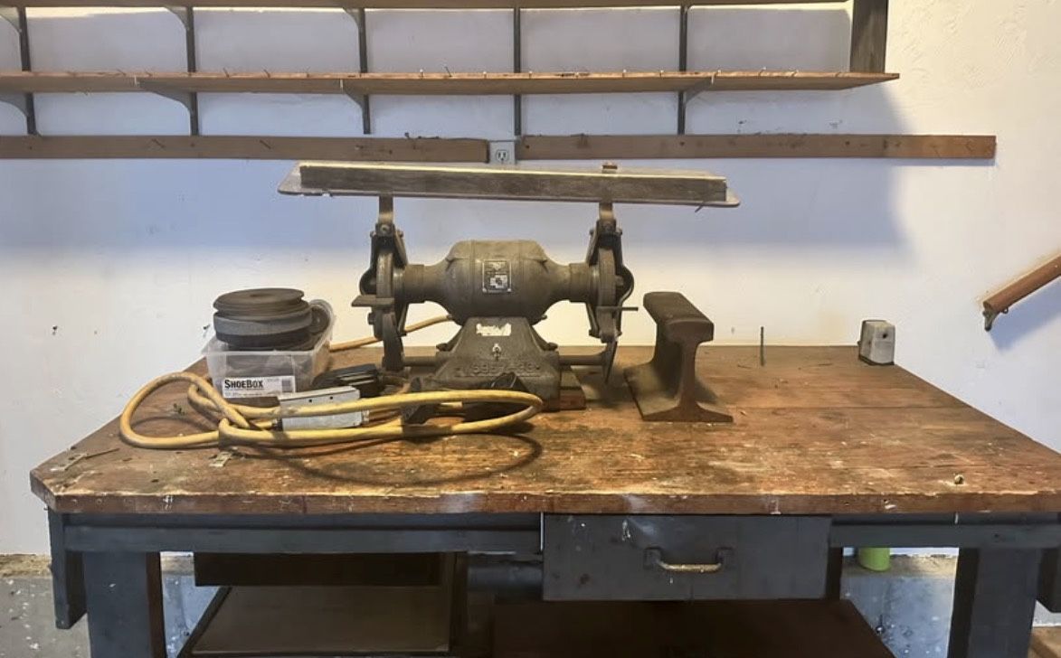 Vintage Millers Falls Bench Grinder β Heavy Duty, 1/2 HP β USA Made