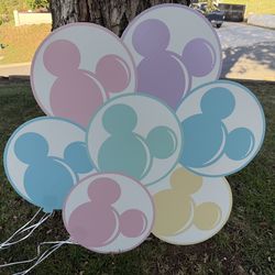 Disneyland Pastel Balloons