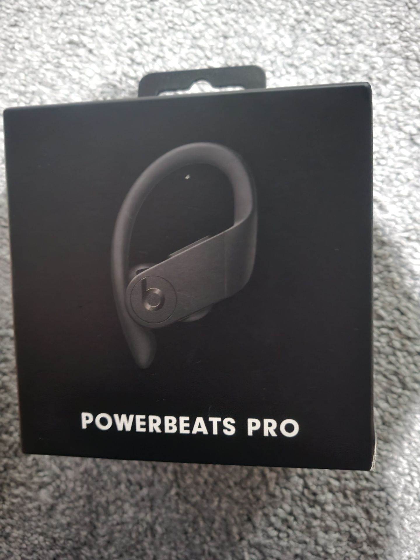 Powerbeats Pro Wireless BLUETOOTH Dr Dre With BOX and Case LIKE NEW