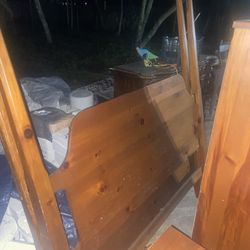 Queen size bedroom set