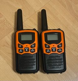 Long range walkie talkies