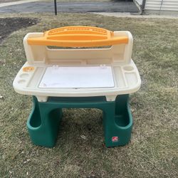 Kids Activity Table/desk 