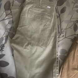 Levi Pants