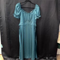 Kirundo Emerald Satin Midi Dress with Puff Sleeves