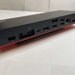 Lenovo ThinkPad Thunderbolt 4 Dock