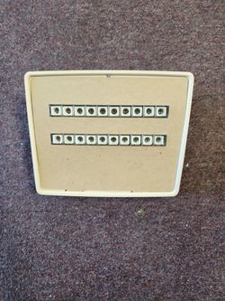 Multi station intercom selector panel
