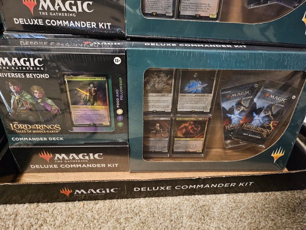LOTR Food & Fellowship Deluxe Commander Kit