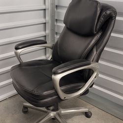 Serta Executive Model Office Chair