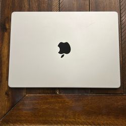 14 Inch MacBook Pro With M4 Chip