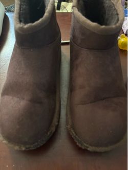 Girls boots