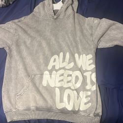 Alll we need is love hoodie