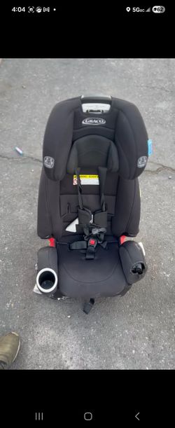 BLACK GRACO CAR SEAT
