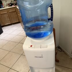 Dispenser Water 