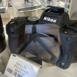 Nikon Z5 Preowned 