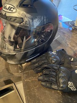 HJC Helmet & Fox Carbon Fiber Gloves