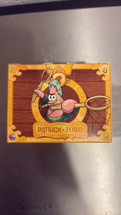 Patrick x Zoro Collectible Figure Box