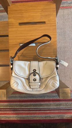 Coach Soho Cream/Brown Leather Shoulder Bag