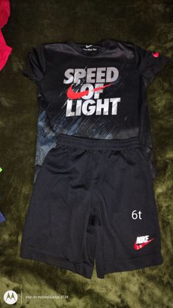 Nike Kids 2-Piece Tee and Shorts Set 6T
