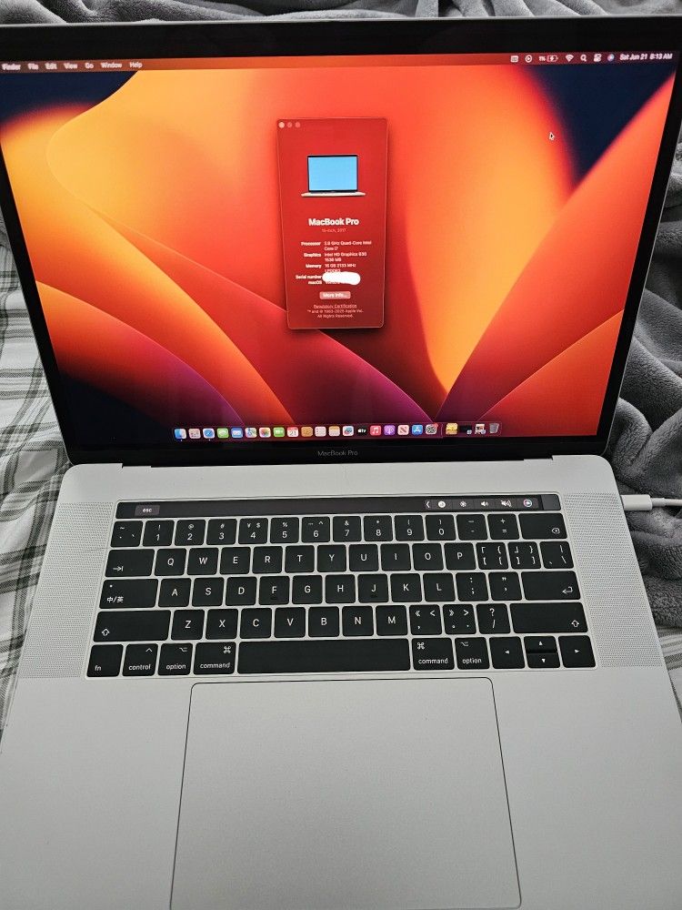 Apple iMac MacBook Pro 15 Inch i7