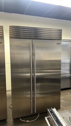 SUB ZERO 48”WIDE BUILT IN SIDE BY SIDE REFRIGERATOR