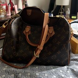 Authentic Louis Vuitton Speedy30